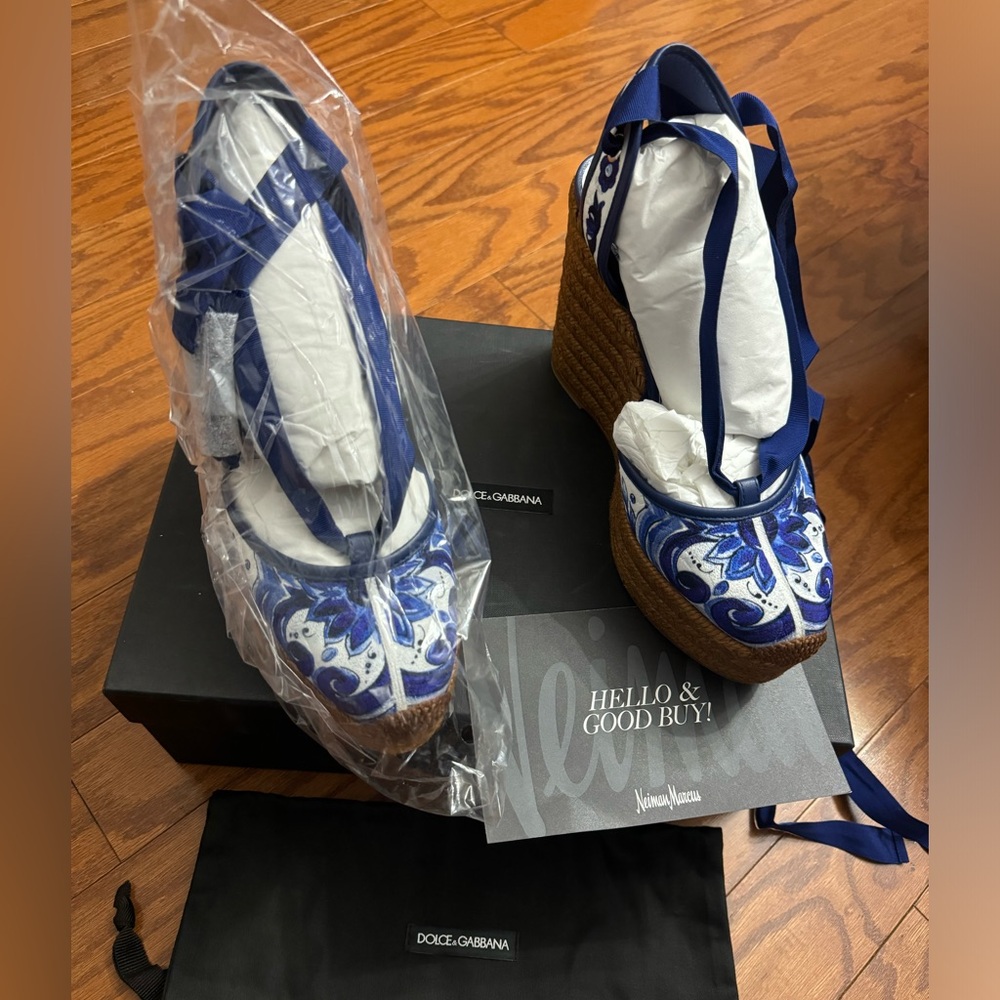 Brand New Dolce and Gabbana wedge espadrilles size 40/ US10
